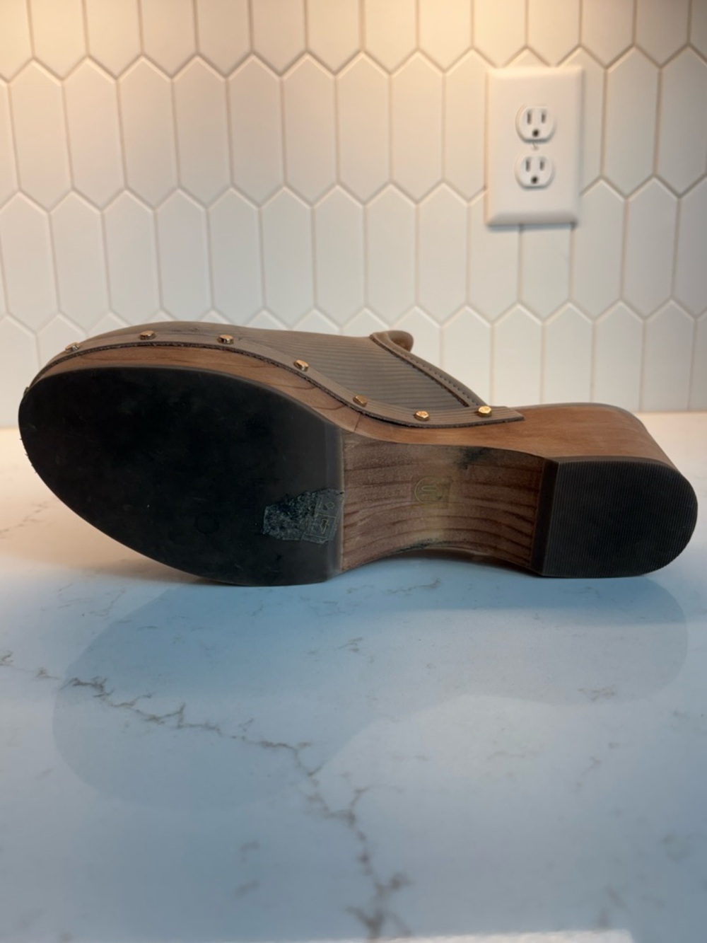 EUC Dolce Vita Closen Clogs. Camel Nubuck Suede. Size 10. Retail price $148. - Picture 9 of 10